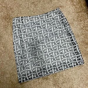 Doncaster Black & White Skirt - Size 4